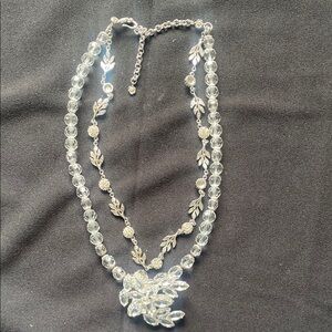Elegant Silver Leaf Necklace